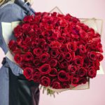 100_red_roses_medley_bouquet