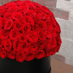 box_of_amazing_red_roses_2