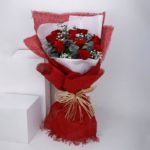 bunch_of_10_red_roses