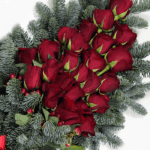 christmas_hand_bouquet_zoom