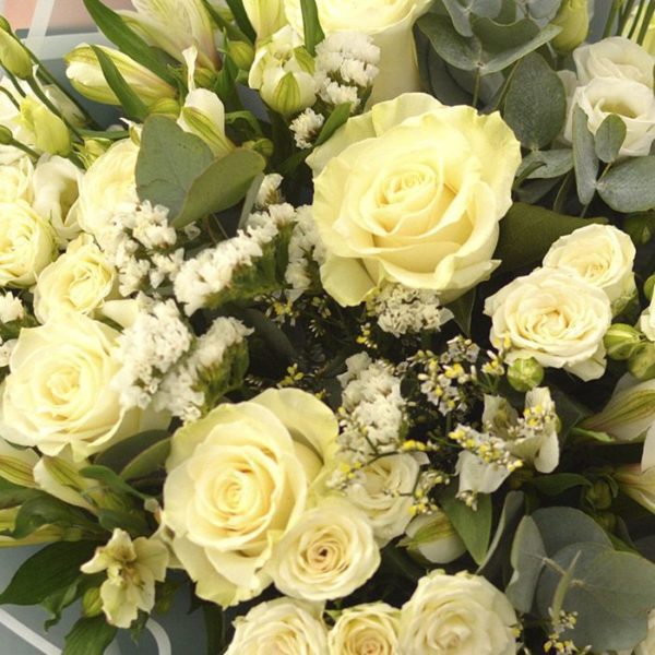 White Roses Bouquet online delivery